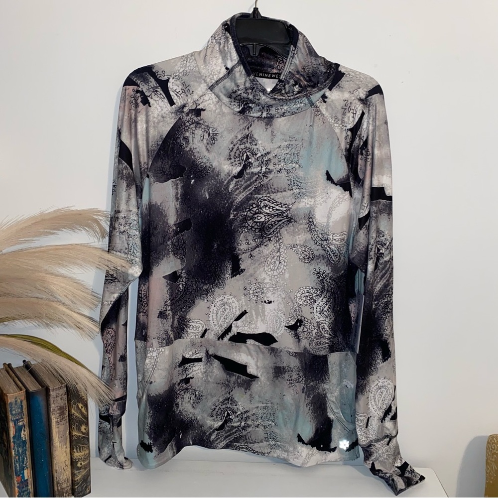 Nine West” Active wear long sleeve.